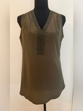 ANTONIO MELANI Olive Sleeveless V-Neck Beaded Camisole XS